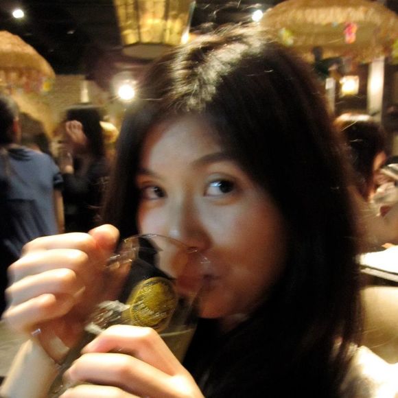 Meet your Posher, Ariel - Picture 1 of 1